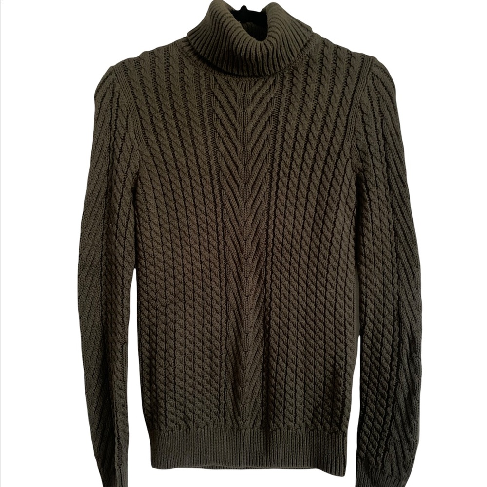 Woman Knitted Olive Green Turtle Neck Sweater